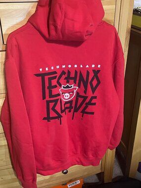Technoblade Hoodie Red M